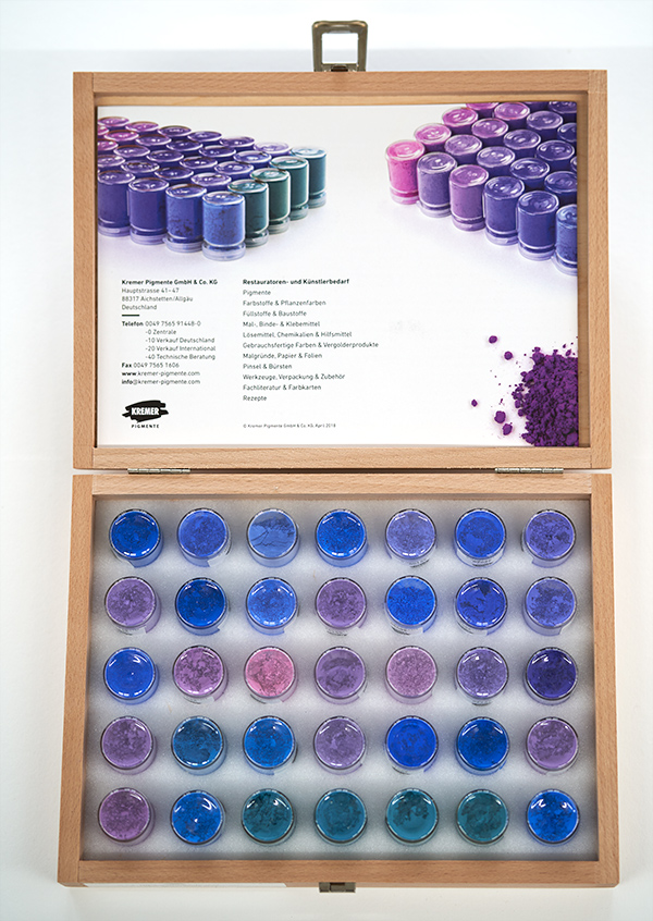 Kremer-Ultramarine-Pigments-Collection